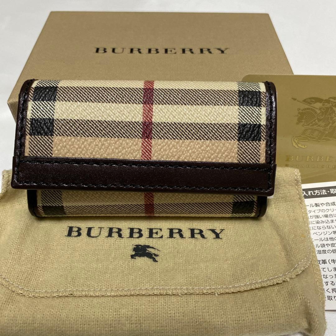 未使用　バーバリー　BURBERRY　6連キーケース　PVCレザー　チェック柄