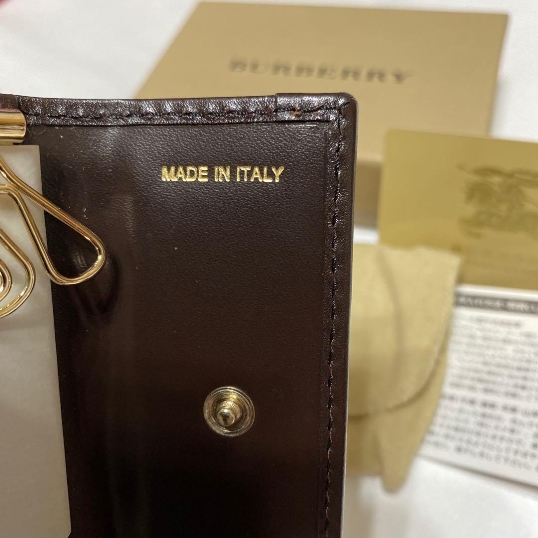 未使用　バーバリー　BURBERRY　6連キーケース　PVCレザー　チェック柄