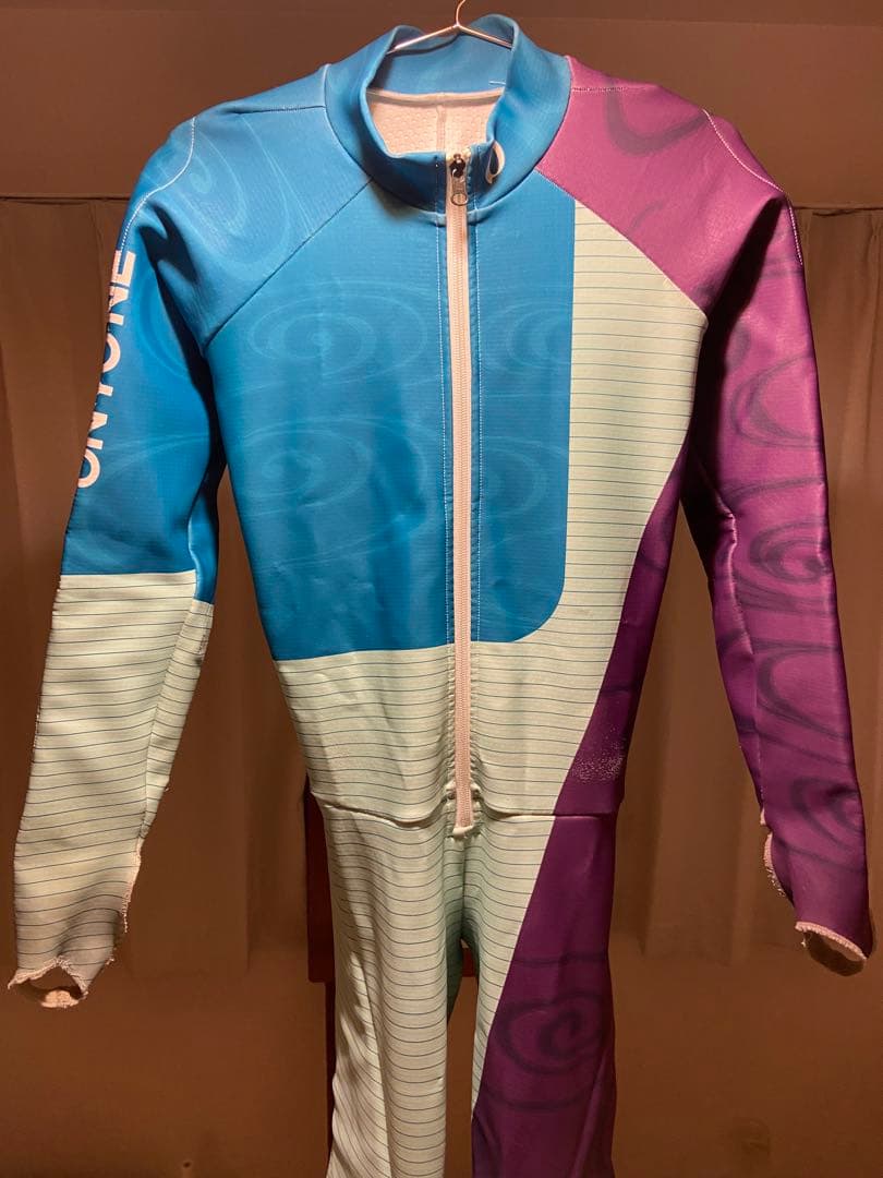 25年モデル オンヨネ ワンピース Lサイズ FIS対応