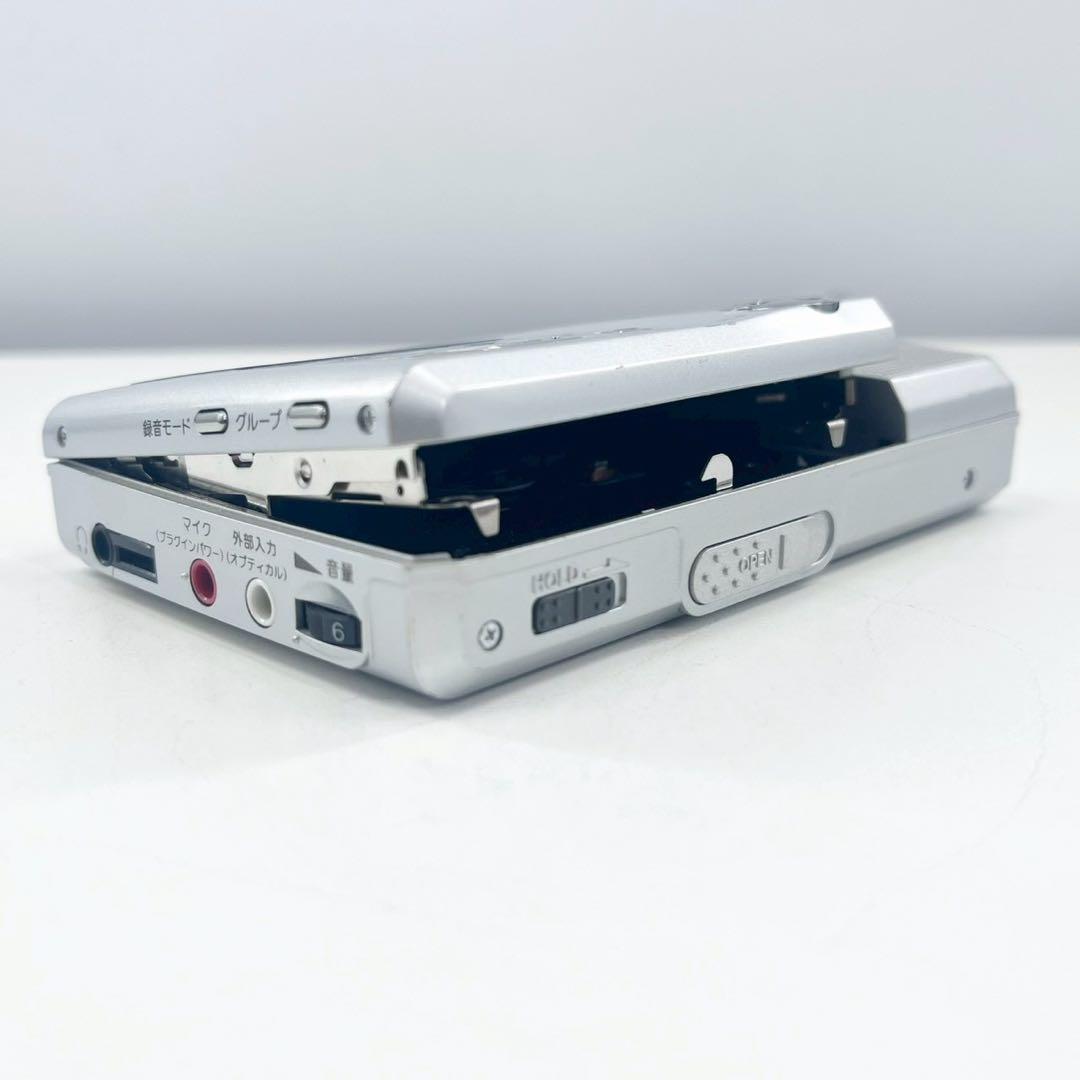 美品 SONY ポータブルMDレコーダー MZ-B10 動作確認済 再生OK