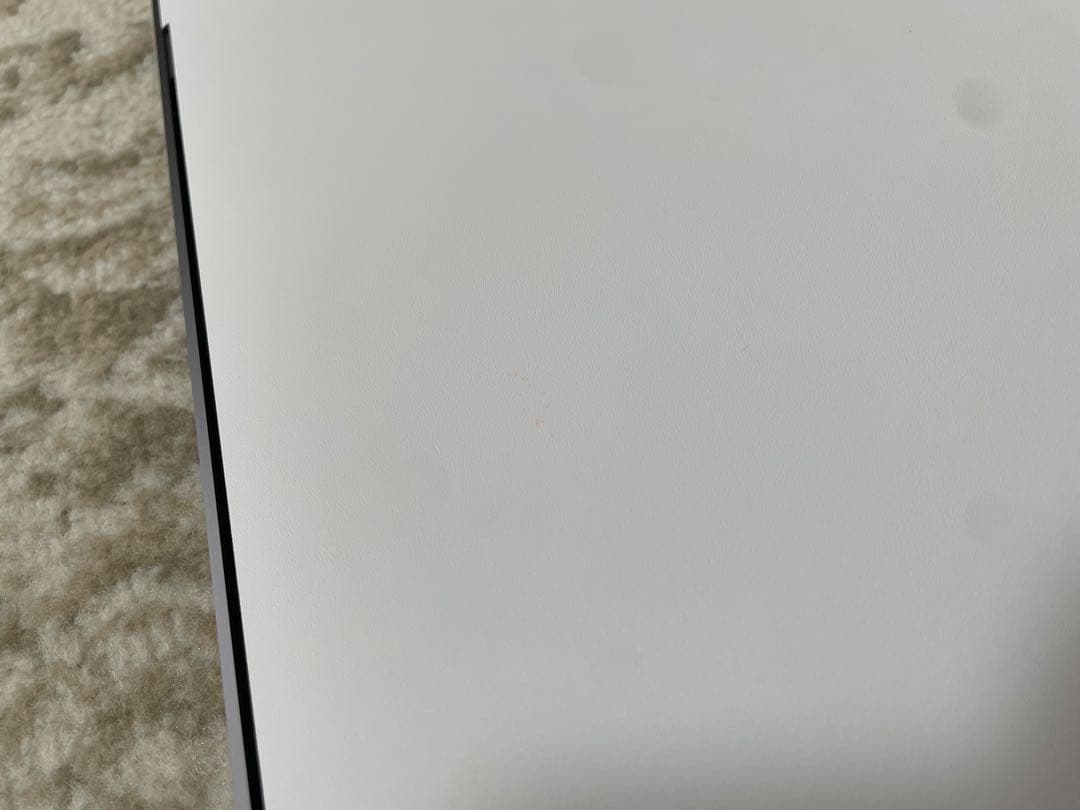 （終末限定値下げ） Apple MacBook air 本体　スキンシール　箱付