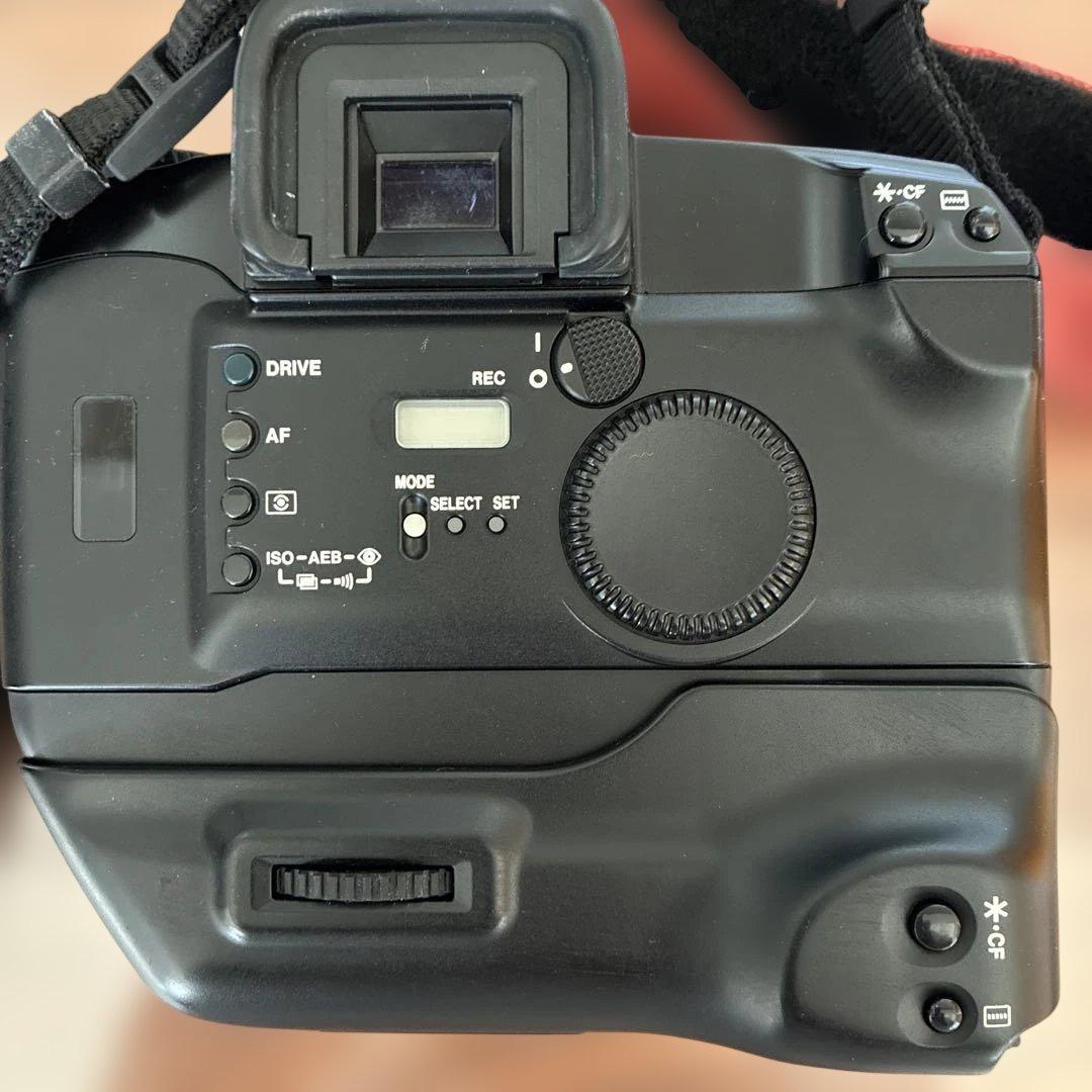 Canon EOS-5一眼レフカメラ リモコン付き✨️