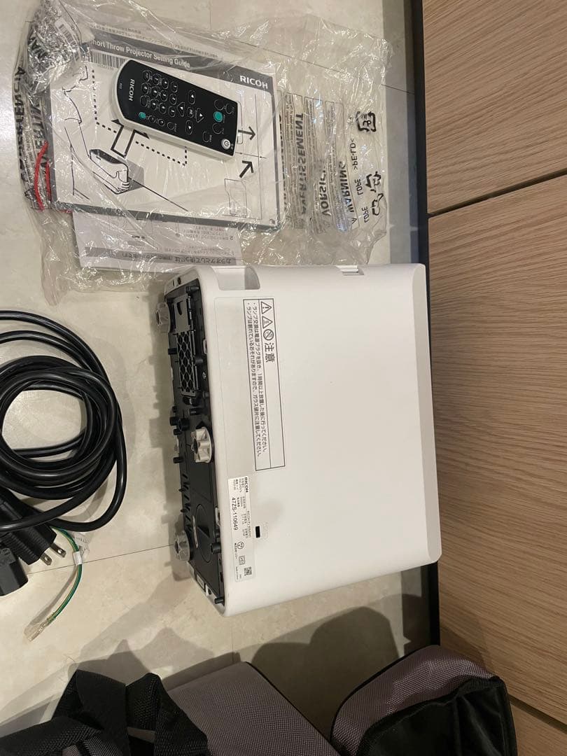 RICOH PJ WX4141NI プロジェクター本体
