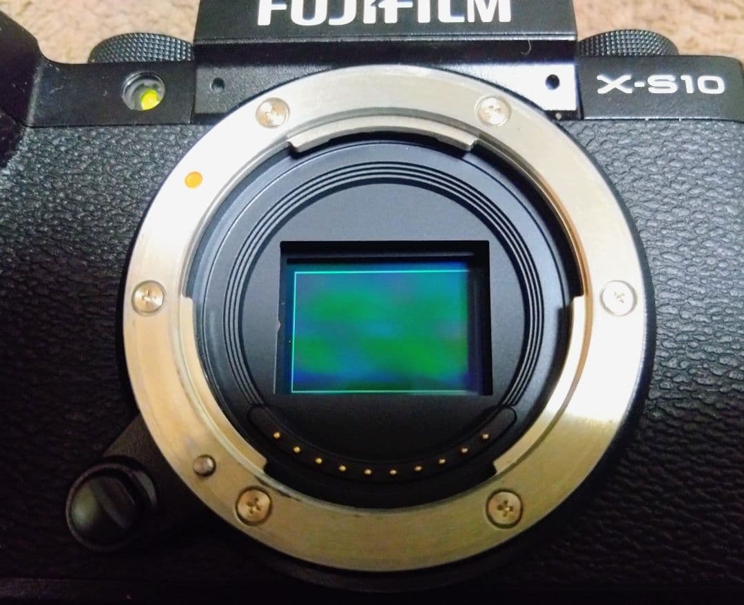 ペ*メ様 FUJIFILM X-S10 ボディ