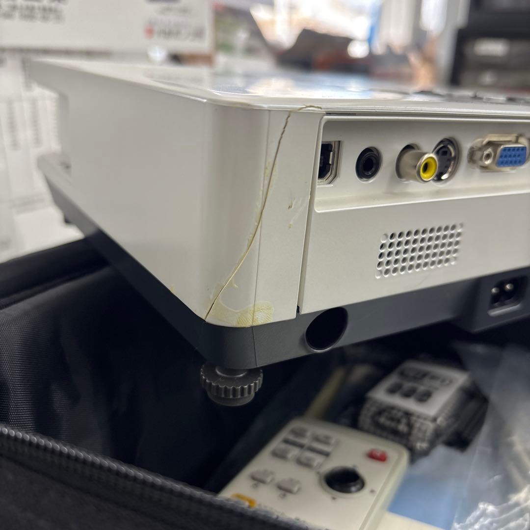 EPSON EB-W05 プロジェクター 本体