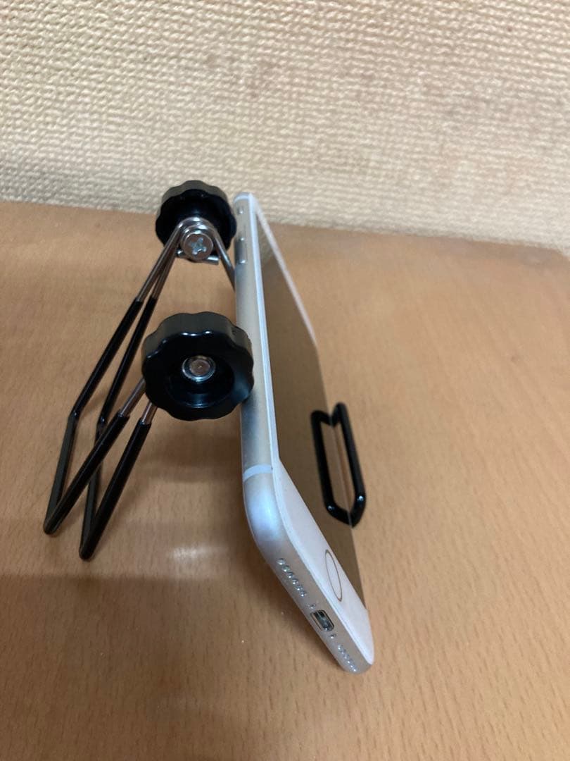 S*）様 Apple iPhone 8 ホワイト 本体