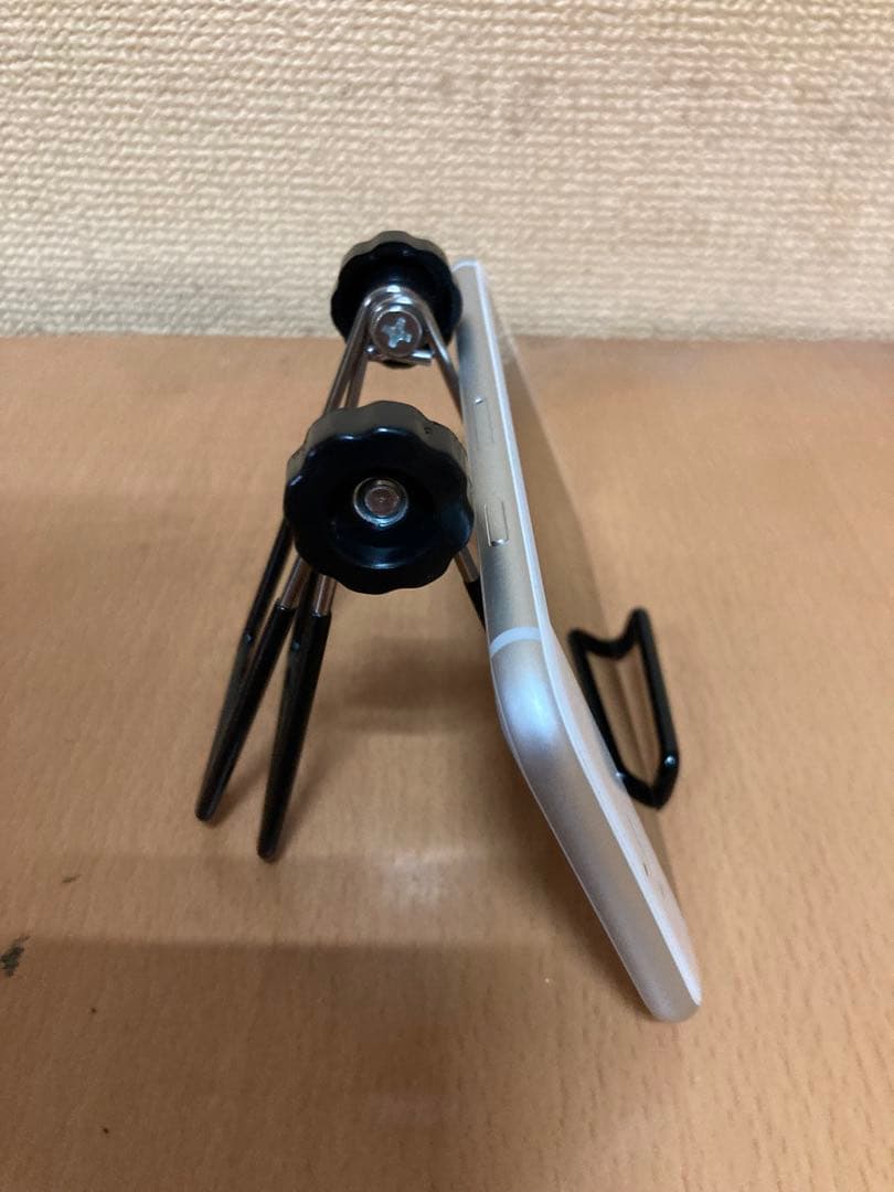 S*）様 Apple iPhone 8 ホワイト 本体