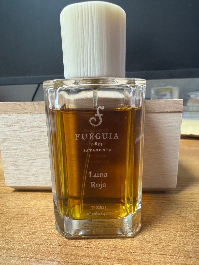 フエギア 1833 ルナロハ100ml