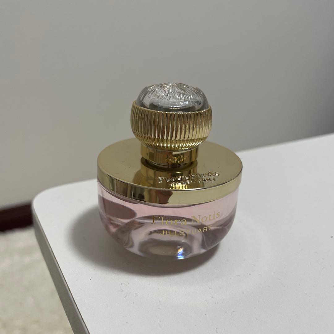 フローラノーティス ジルスチュアート アイコニックブルーム オードパルファン