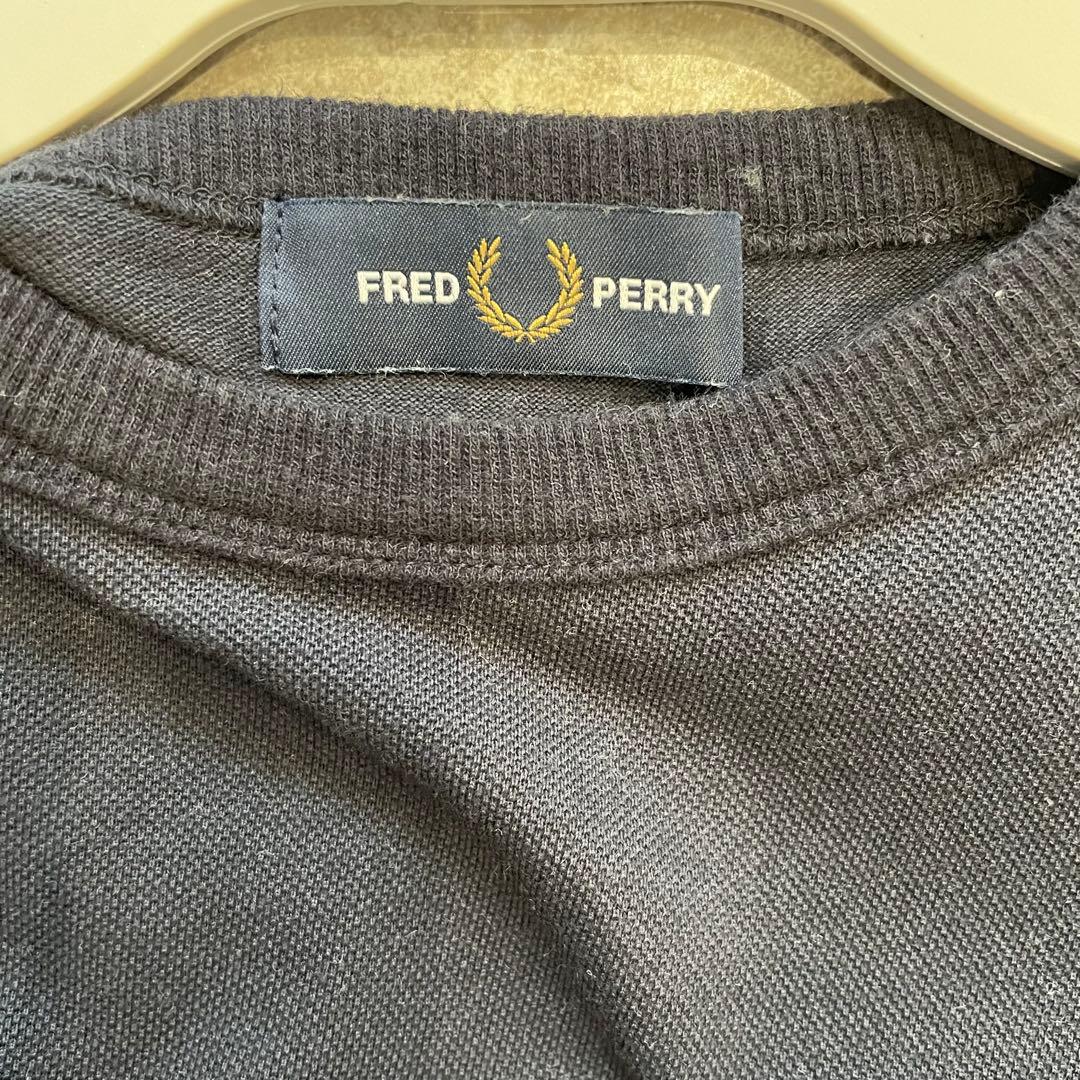 FRED PERRY フレッドペリー　別注 ワンポイントロゴ刺繍 鹿の子Tシャツ