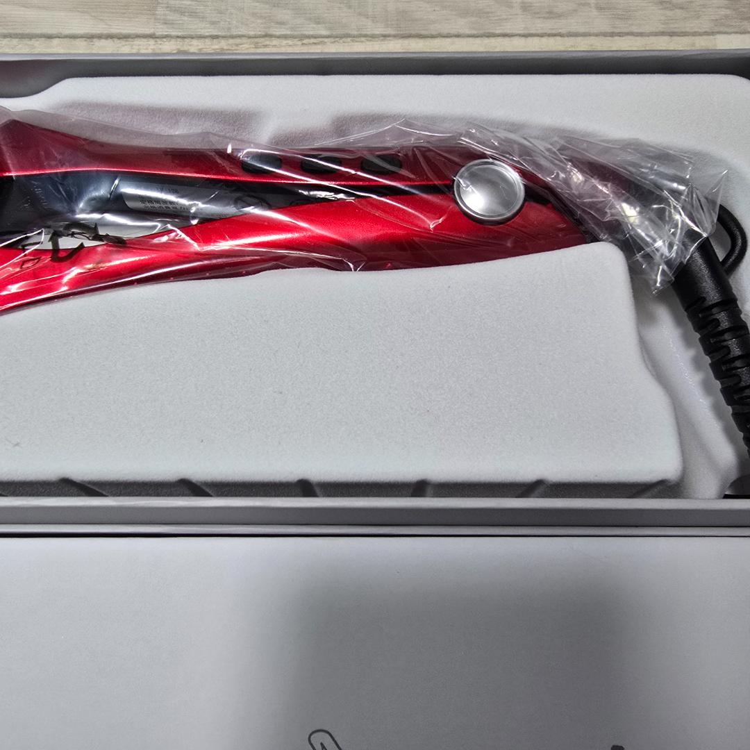 【ラディアント】新品未使用11月購入　シルクプロヘアアイロン35 radiant