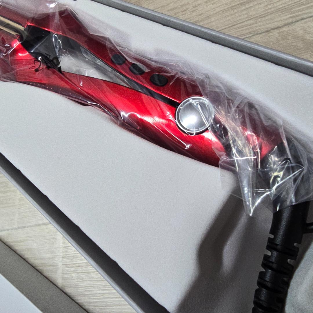 【ラディアント】新品未使用11月購入　シルクプロヘアアイロン35 radiant