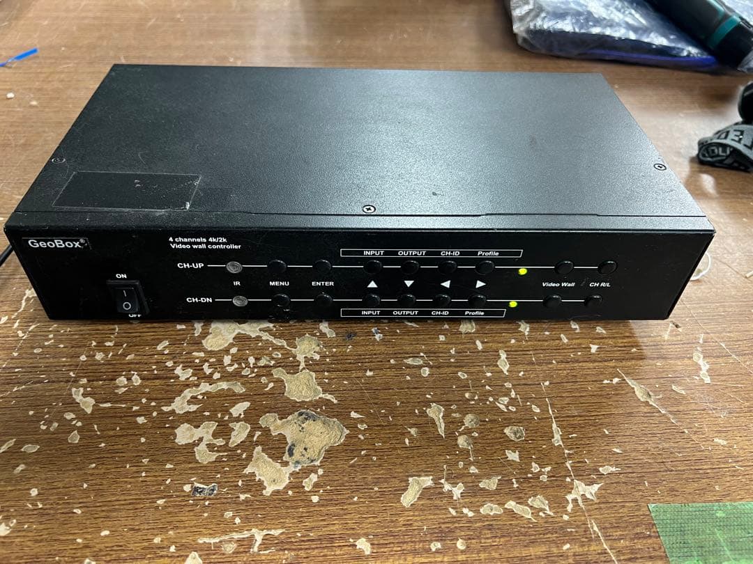 GeoBox G-405 4K/30P マルチディスプレイコントローラー