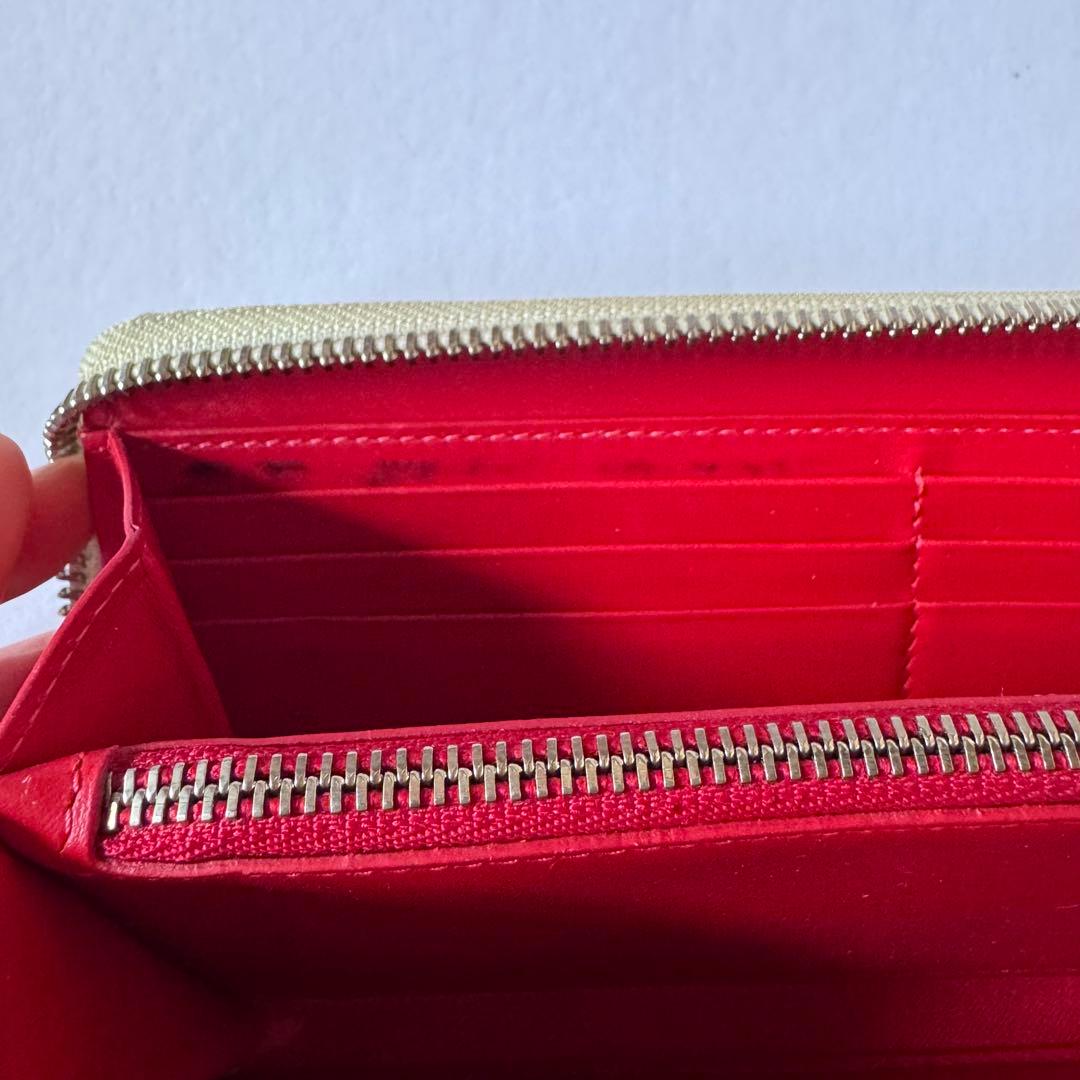 ルブタン　長財布