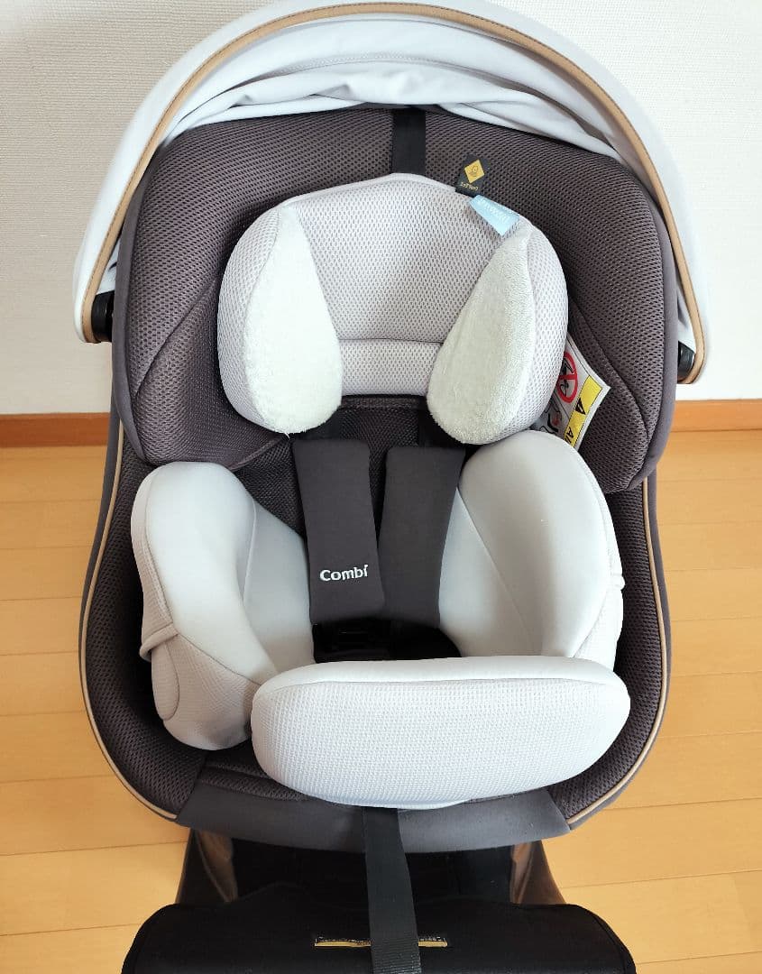 コンビチャイルドシート クルムーヴスマートISOFIX