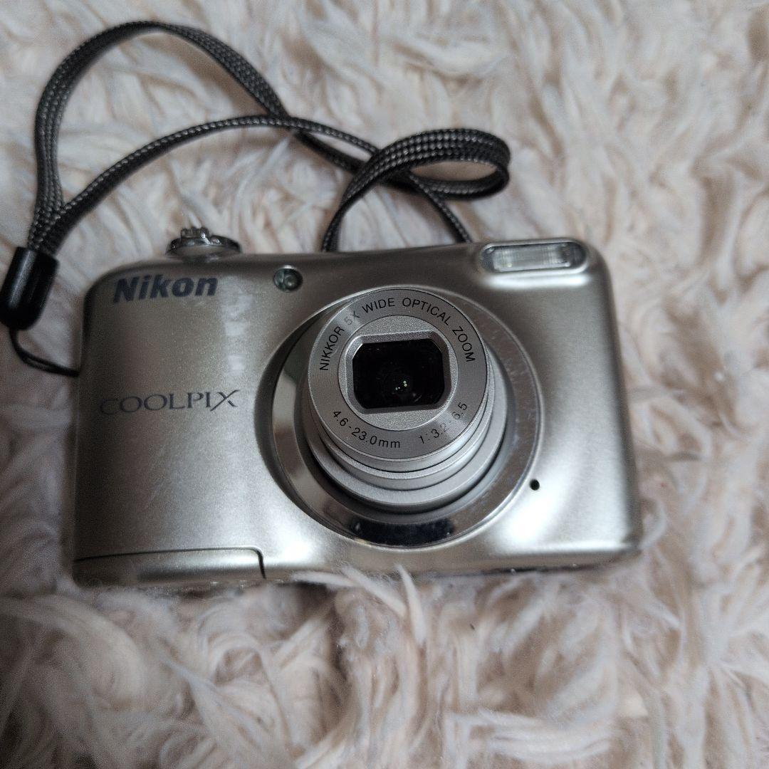 Nikon COOLPIX A10 単三電池駆動