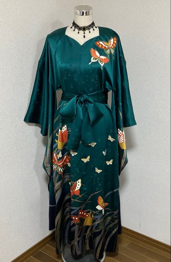 専用　　振袖ワンピース