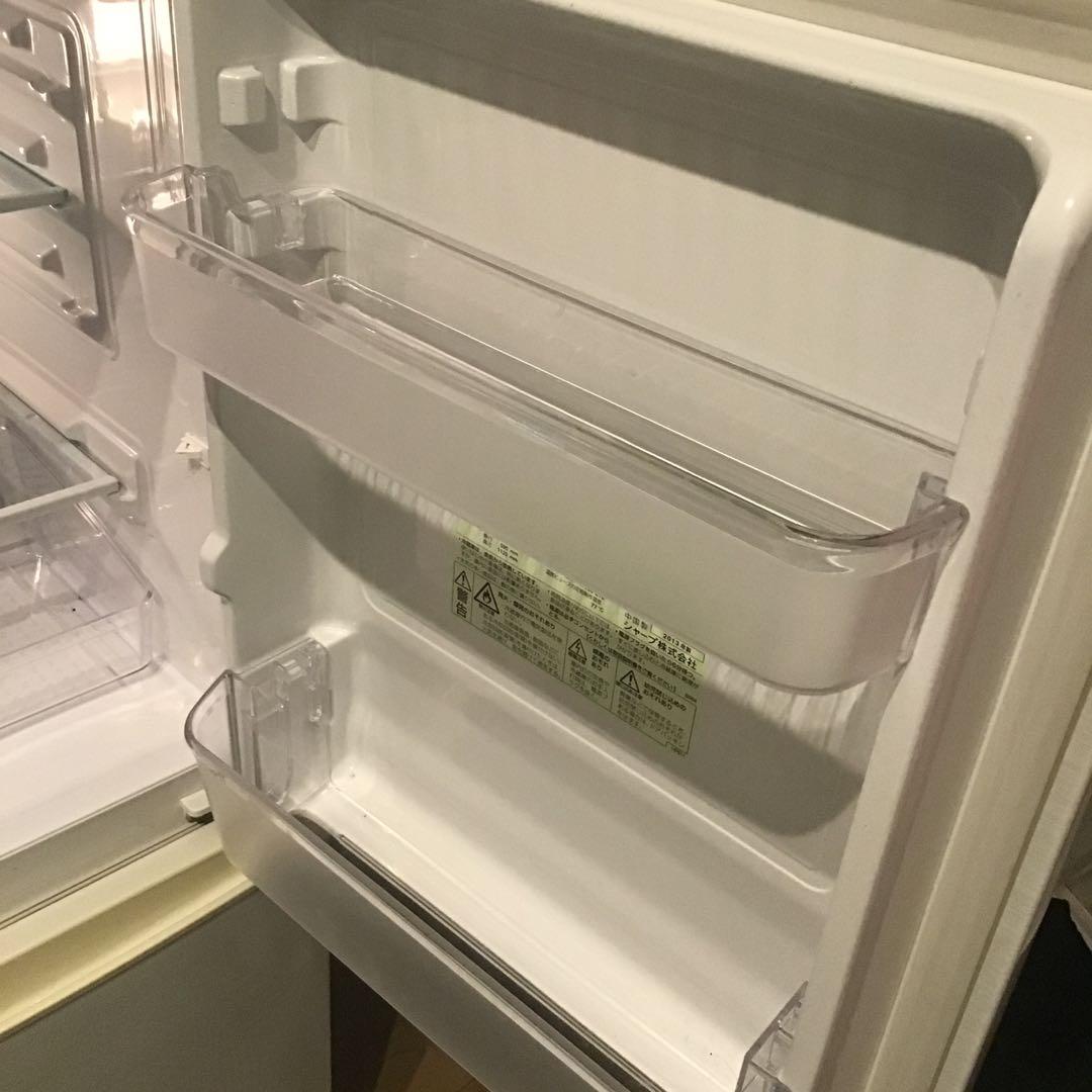 SHARP 冷蔵庫 一人暮らし用 ホワイト【梱包・発送たのメル便発送】