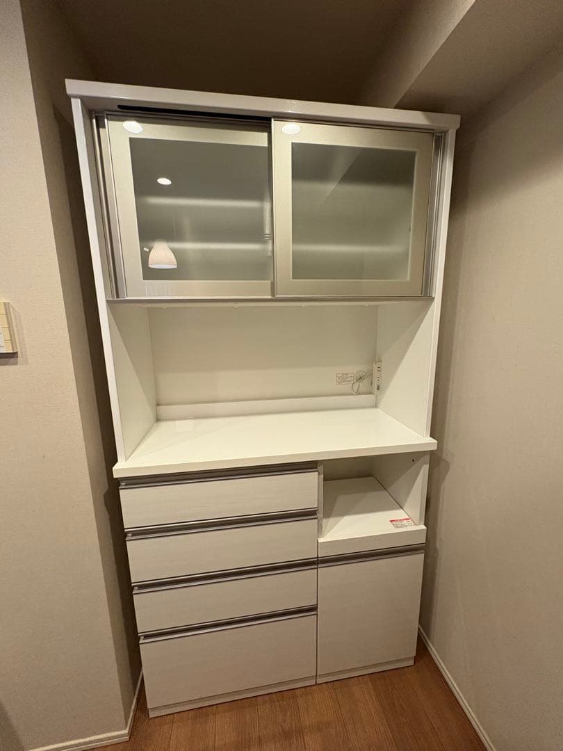 ニトリ 食器棚 リガーレ ホワイト 高さ191cm 幅100cm