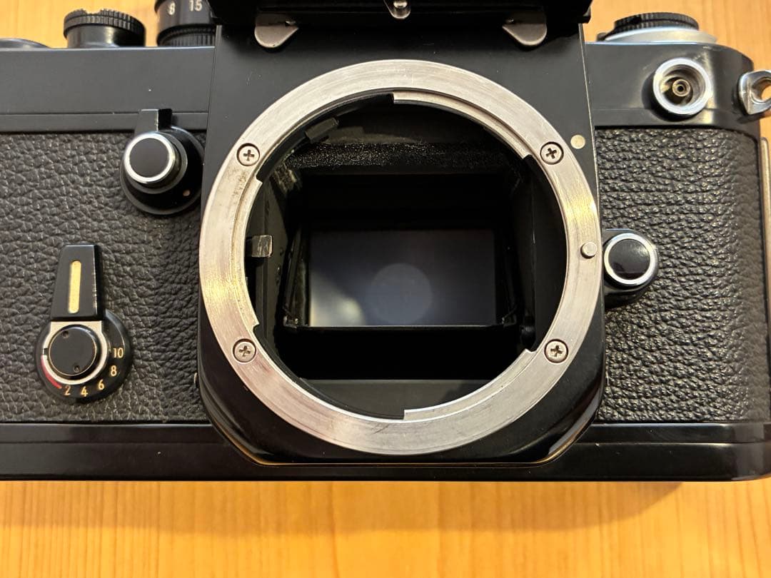 ニコンNikon F2 ブラック& NIKKOR Ai-s 50mm f/1.8