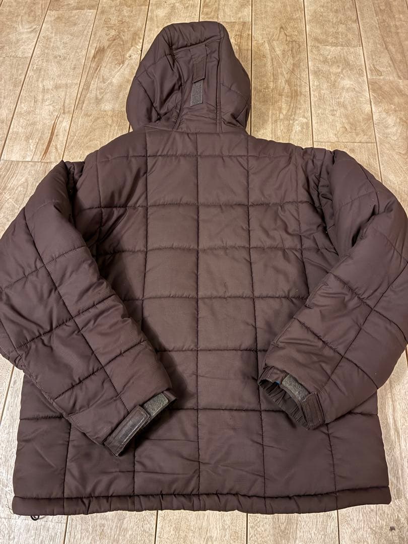 Columbia hooded puffer jacket ブルー