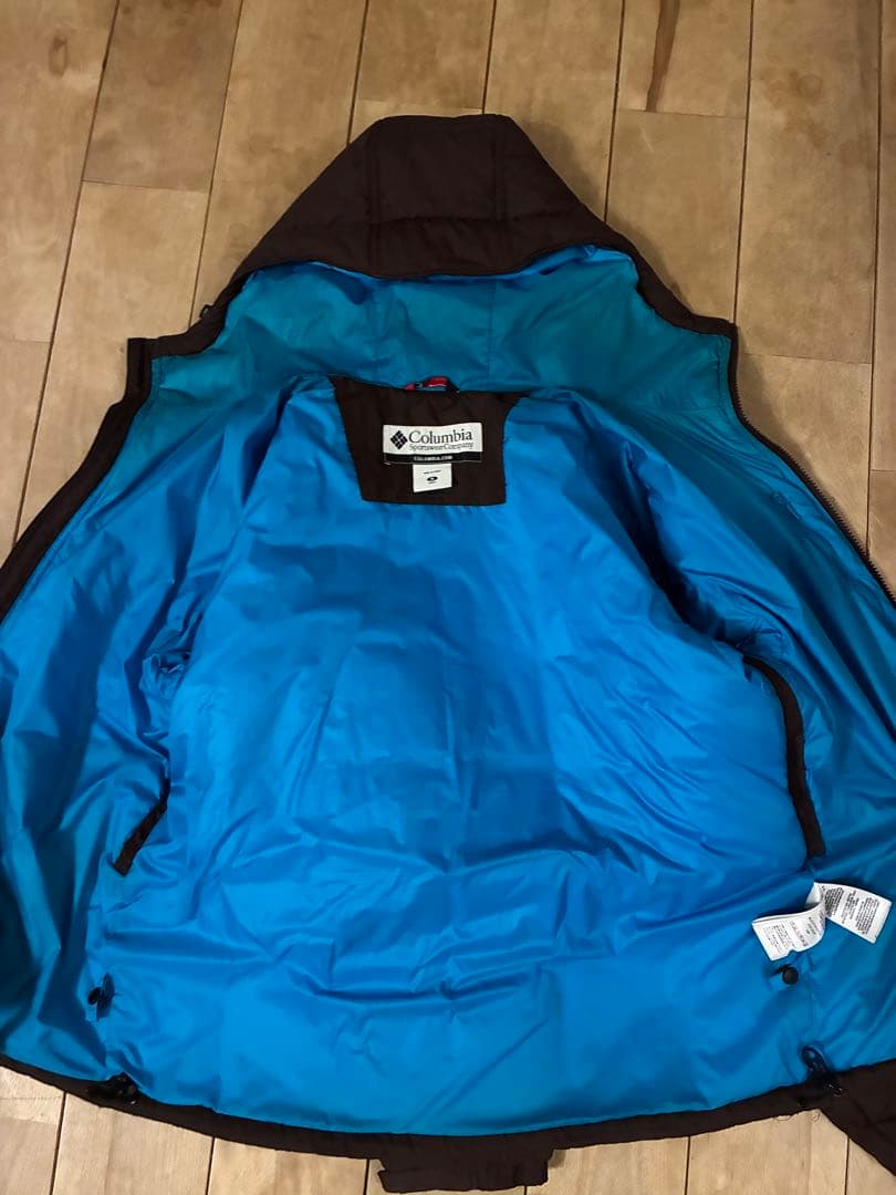Columbia hooded puffer jacket ブルー