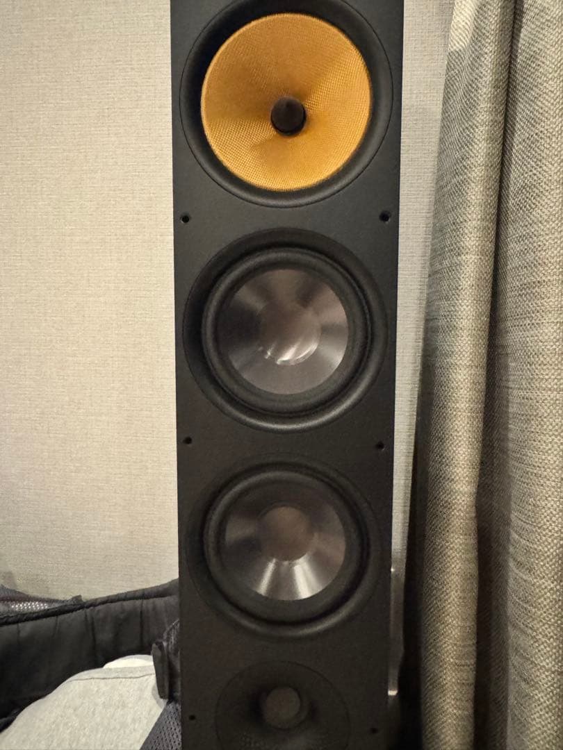 Bowers & Wilkins 683 S2 スピーカー