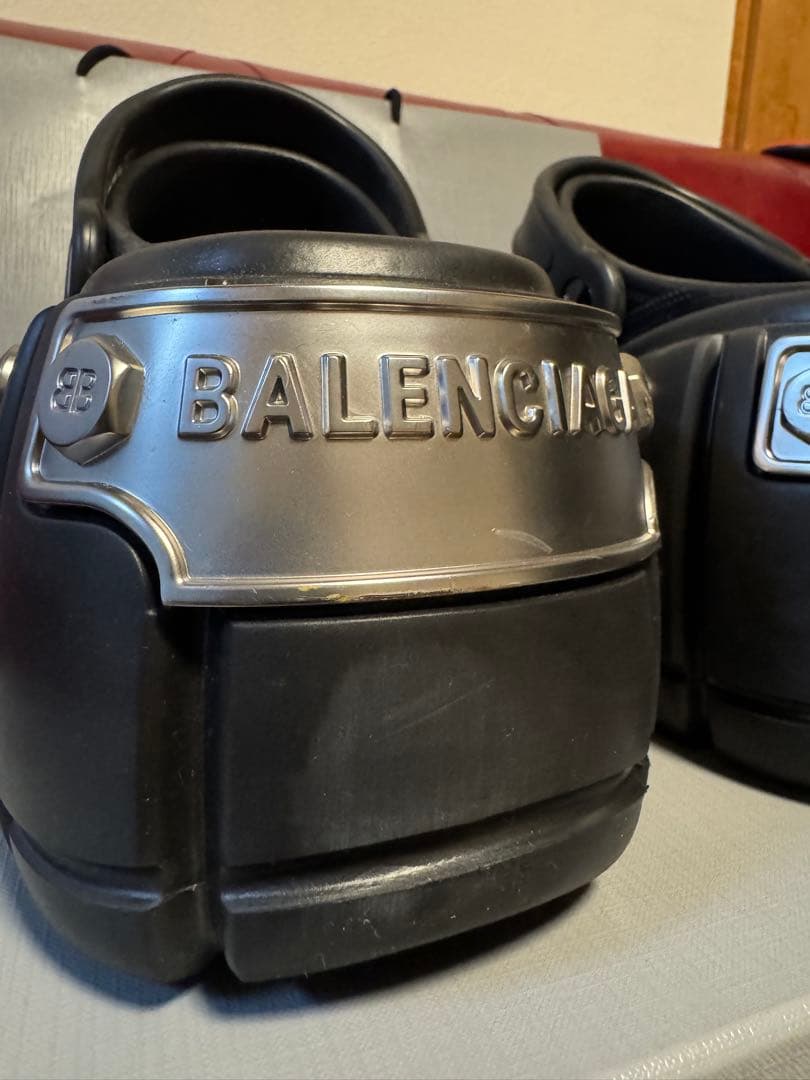 BALENCIAGA ハードクロックス