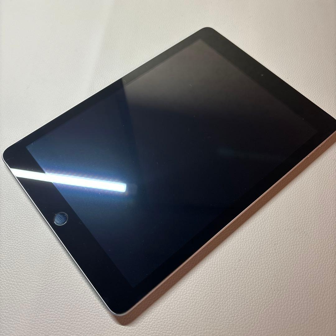 Ipad 5世代 Sim Free 32GB