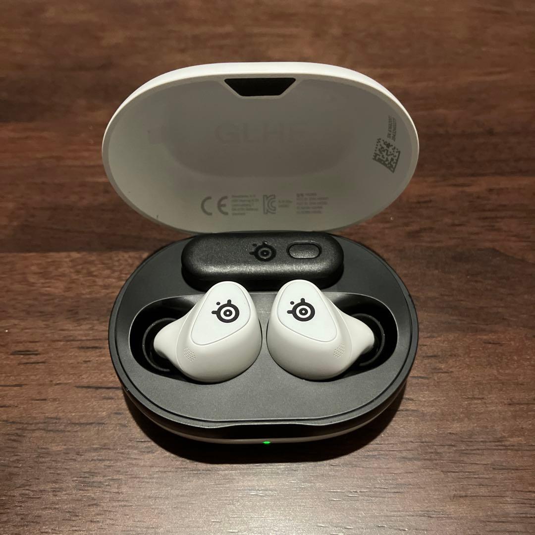 Arctis GameBuds ホワイト ゲーミングイヤホン