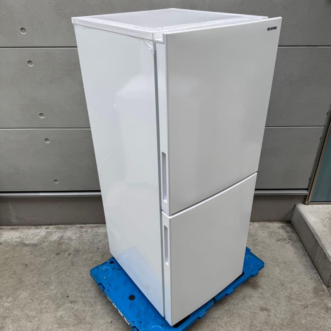 195⭐️2025年製★新品、未使用品★アイリスオーヤマ　冷蔵庫　一人暮らし