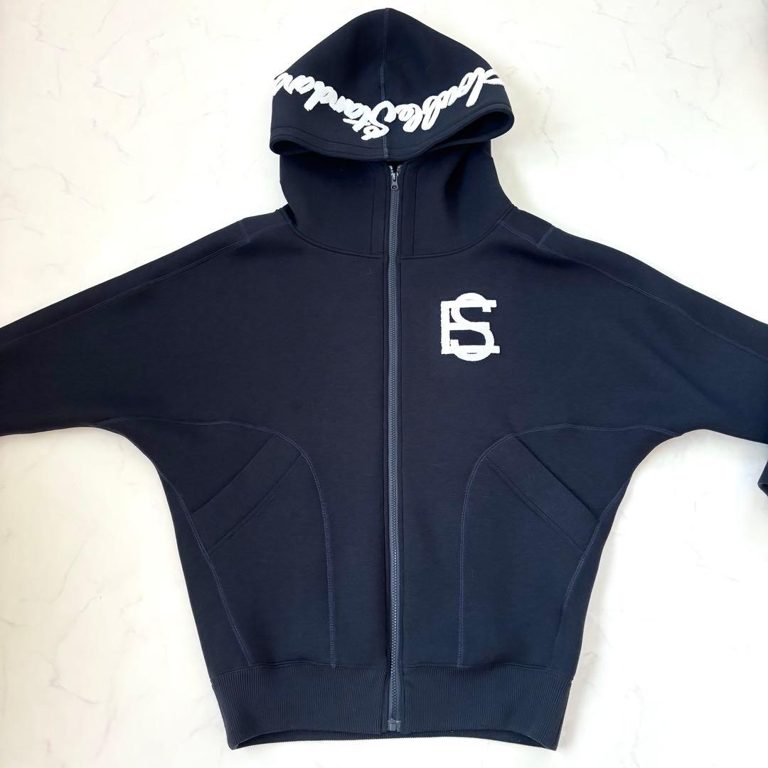 ダブルスタンダードクロージングESSENTIALダンボールロゴジップフーディー