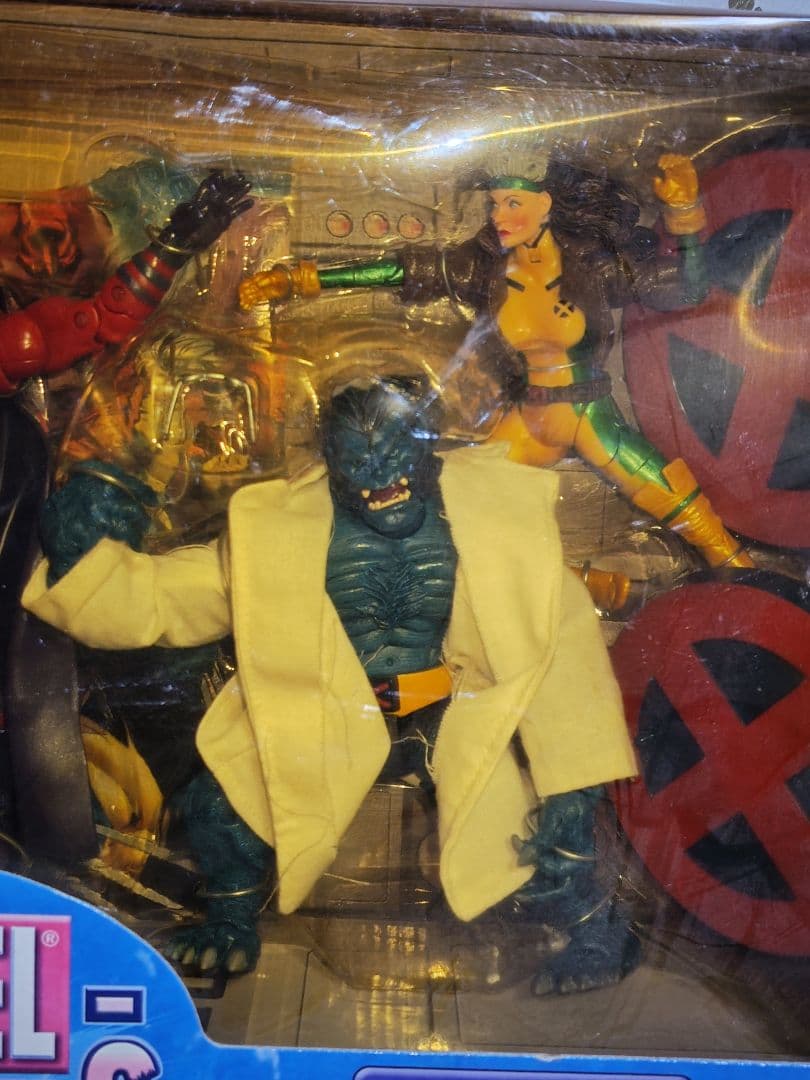 トイビズ マーベルレジェンド ５体 フィギュアセット