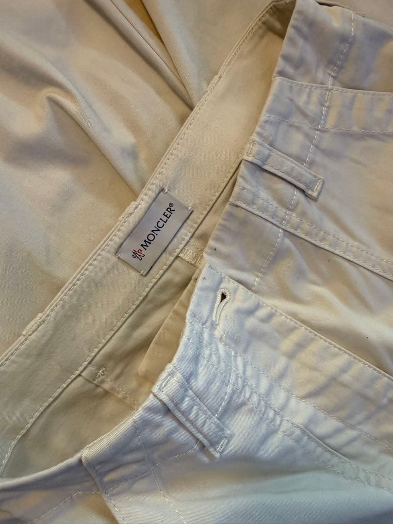 は*ん様 MONCLER アイボリー パンツ M