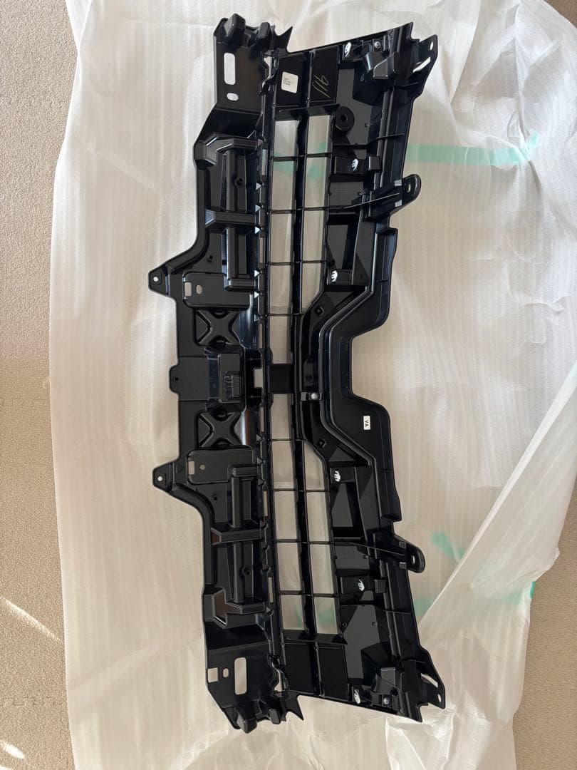 ヴォクシー80 フロントバンパーガーニッシュ