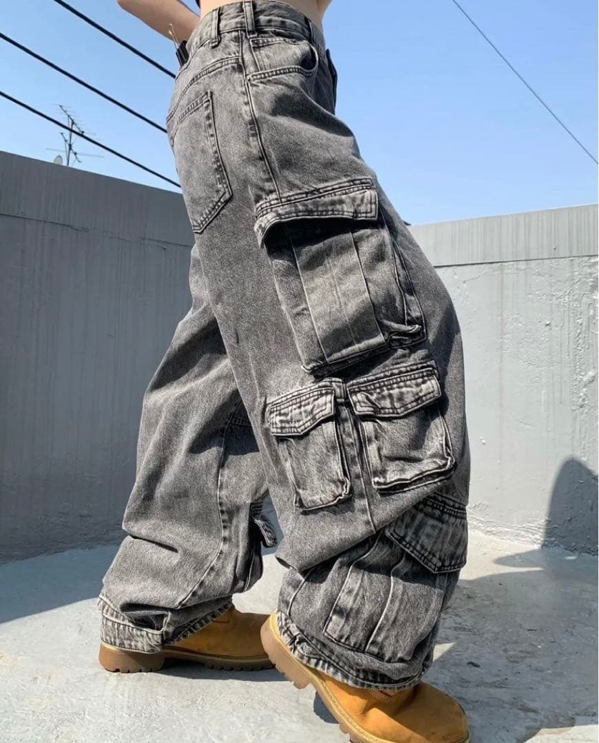 ZARA ユーティリティーマルチポケットカーゴパンツ 黒 ケミカルウォッシュ