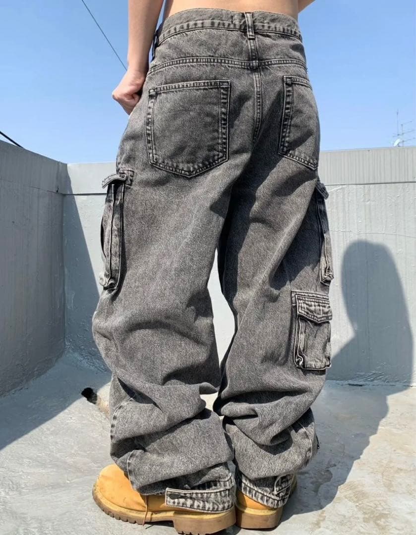 ZARA ユーティリティーマルチポケットカーゴパンツ 黒 ケミカルウォッシュ