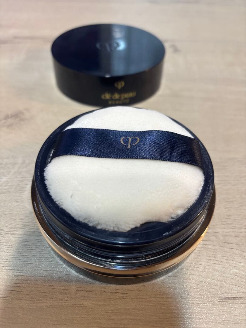 値下げークレ・ド・ポー ボーテのプードルトランスパラントn1ライトおまけ付き