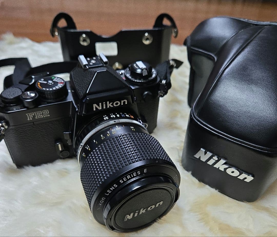 Nikon FE2 フィルム一眼レフカメラ　ジャンク品