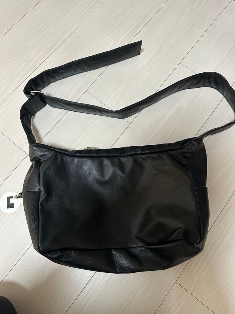 バッグ CLESTTE LEATHER HOLIDAY BAG