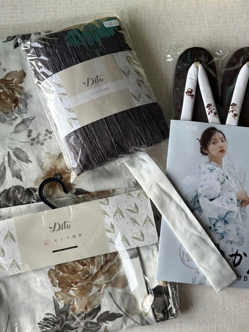 花柄 浴衣・帯・靴・着付け本付き　5点セット