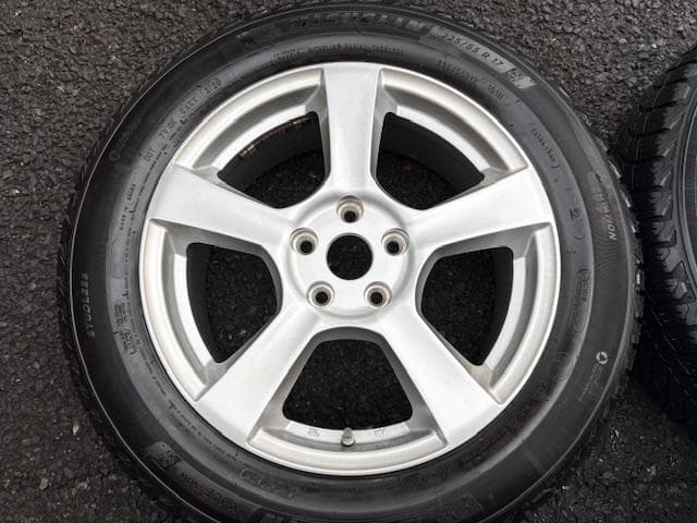 スタッドレスセット  X1,X2(F48,F39) などに！TRG