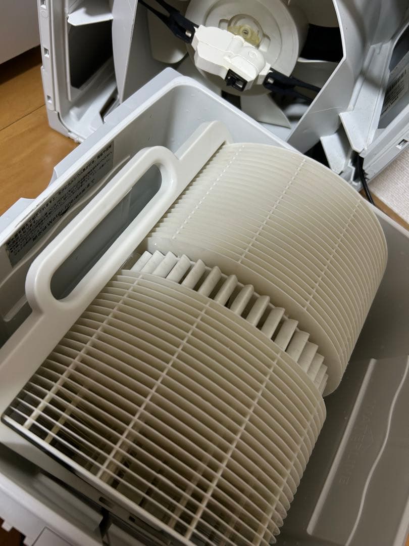 Venta ベンタ 加湿器 ホワイト LW25