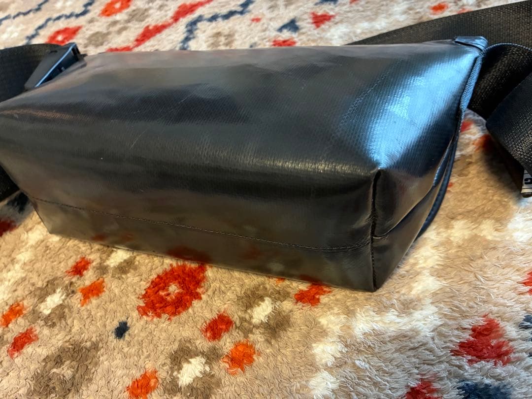 美品 FREITAG ショルダーバッグ ブラック