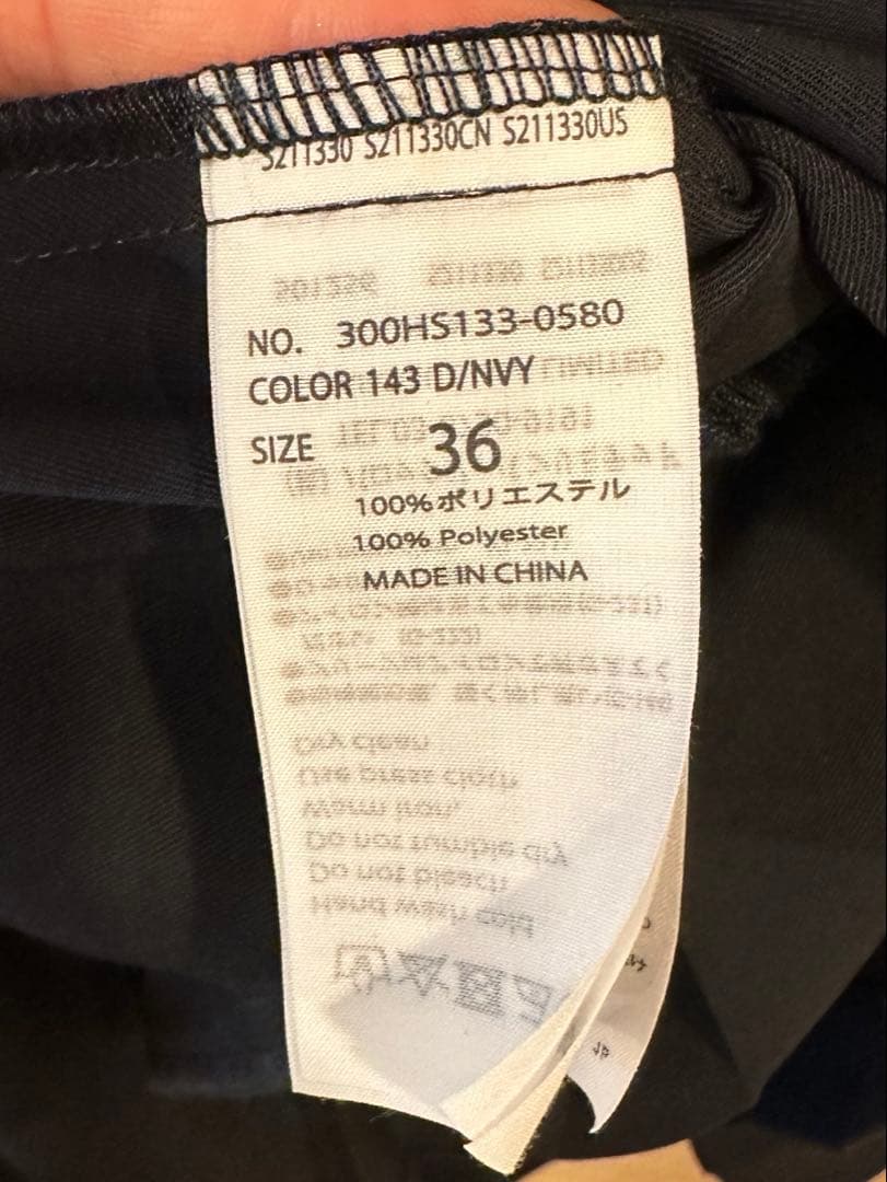 美品ENFOLD BACK-PLEATS DRESS