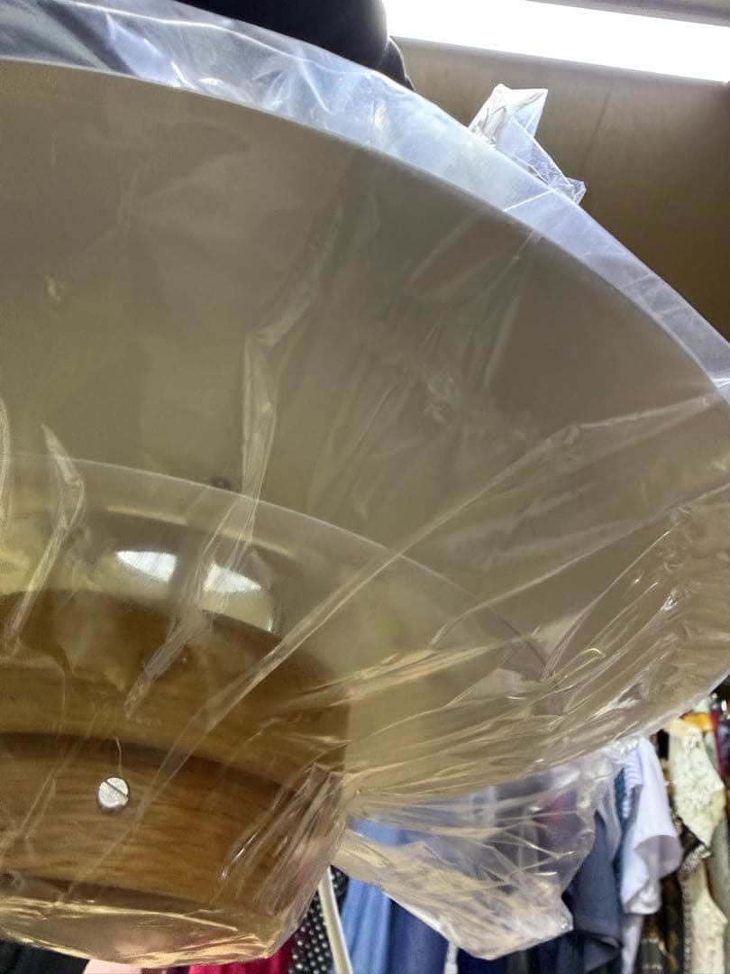 円形加湿器 ホワイト プラスチック・木製