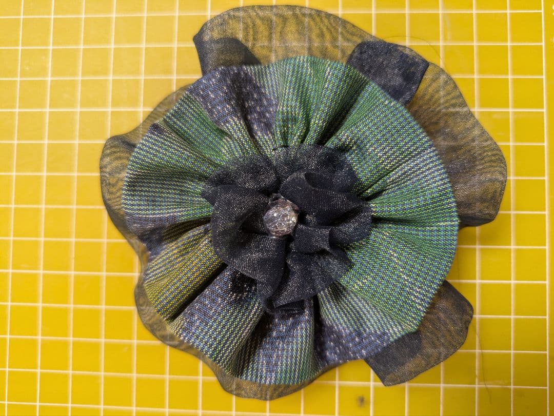 ♥お取り置き中♥着物リメイクワンピース★大島紬★Aライン★ブローチ付★ML〜LL