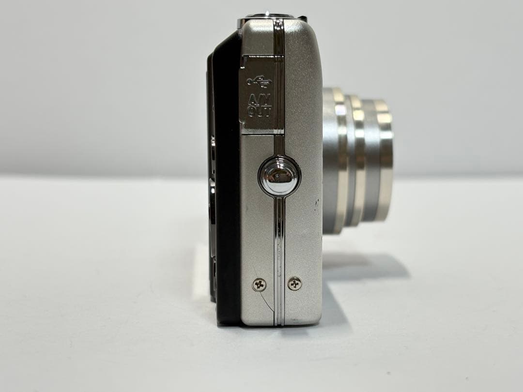 Nikon COOLPIX S570 コンパクトカメラ コンデジ デジカメ