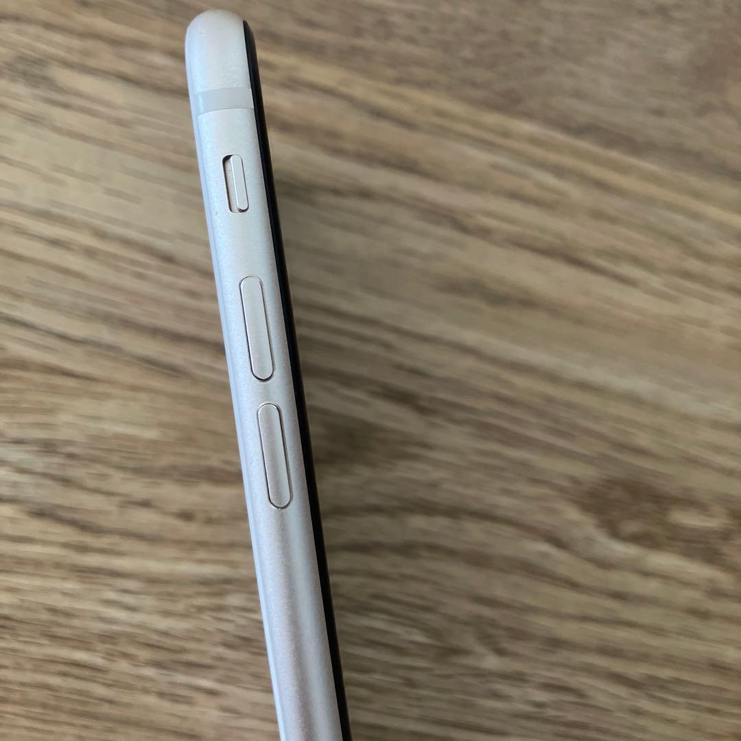 Apple iPhone SE（第3世代）