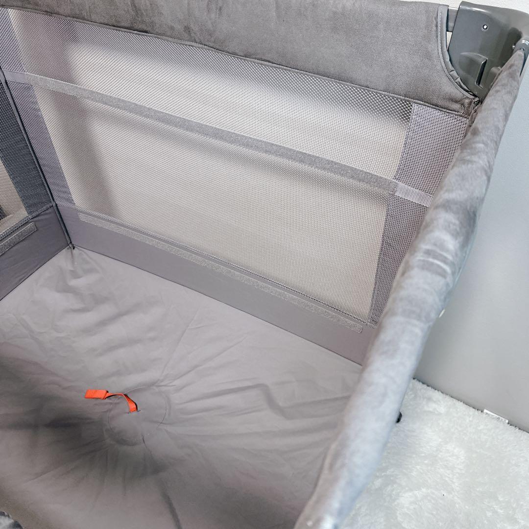 極美品　Aprica　アップリカ　ココネルエアープラスAB　ベビーベッド